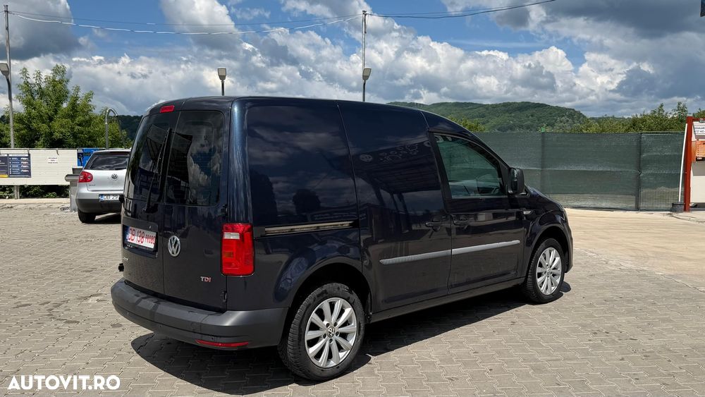 Volkswagen Caddy - 3