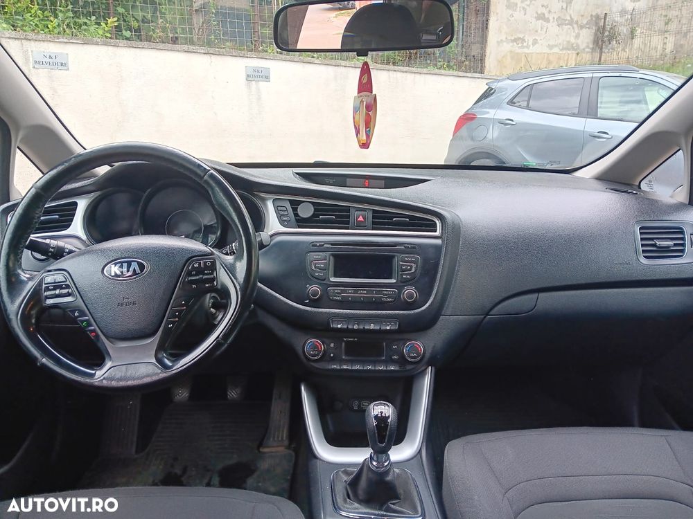 Kia Ceed 1.4 GSL Best - 6