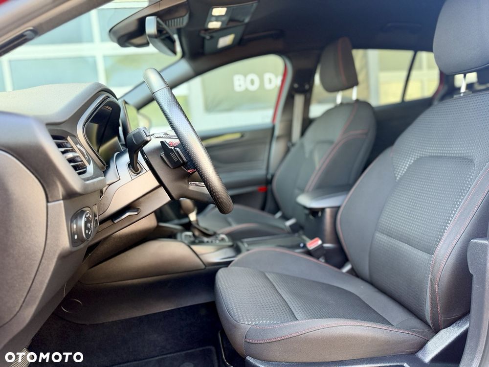 Ford Focus 1.0 EcoBoost Hybrid ST-LINE - 15