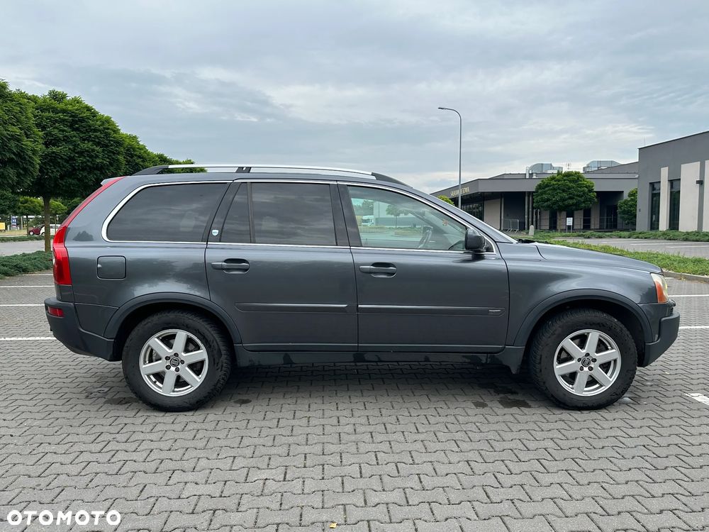 Volvo XC 90 - 8