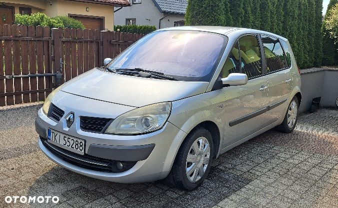 Renault Scenic 1.9 dCi FAP Avantage - 1