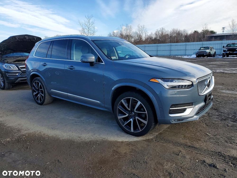 Volvo XC 90 - 4
