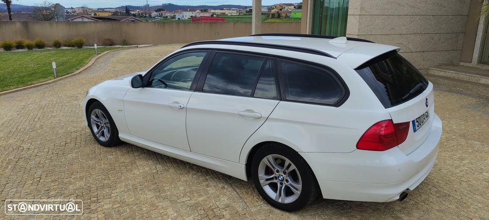 BMW 318 d Touring Sport Line - 1
