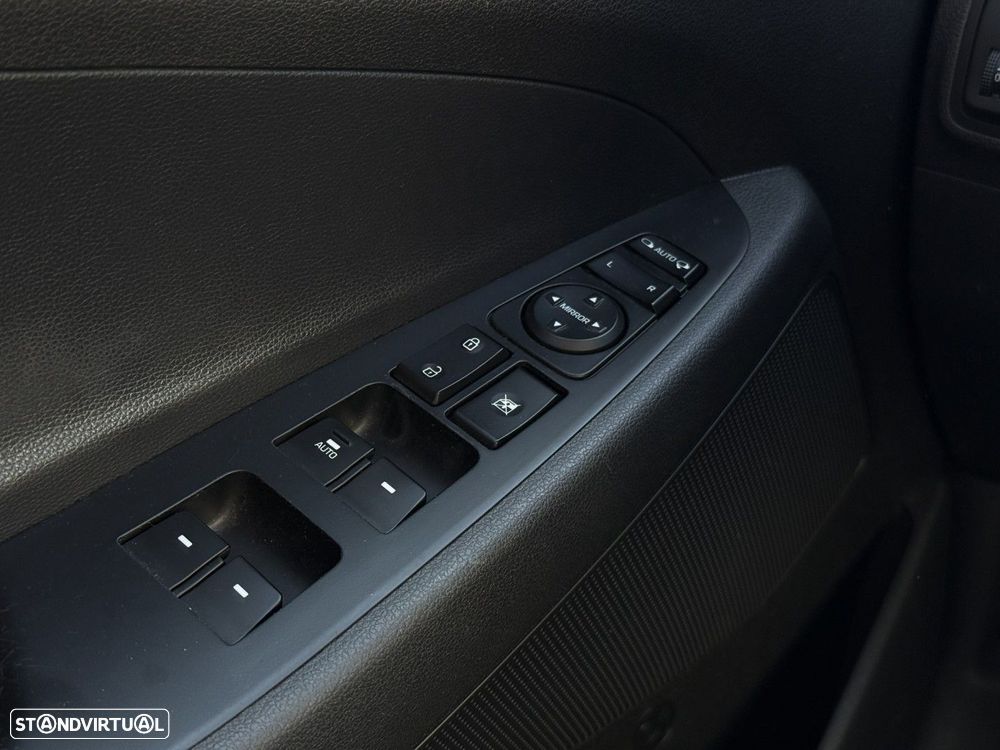 Hyundai Tucson 1.7 CRDi Executive - 10