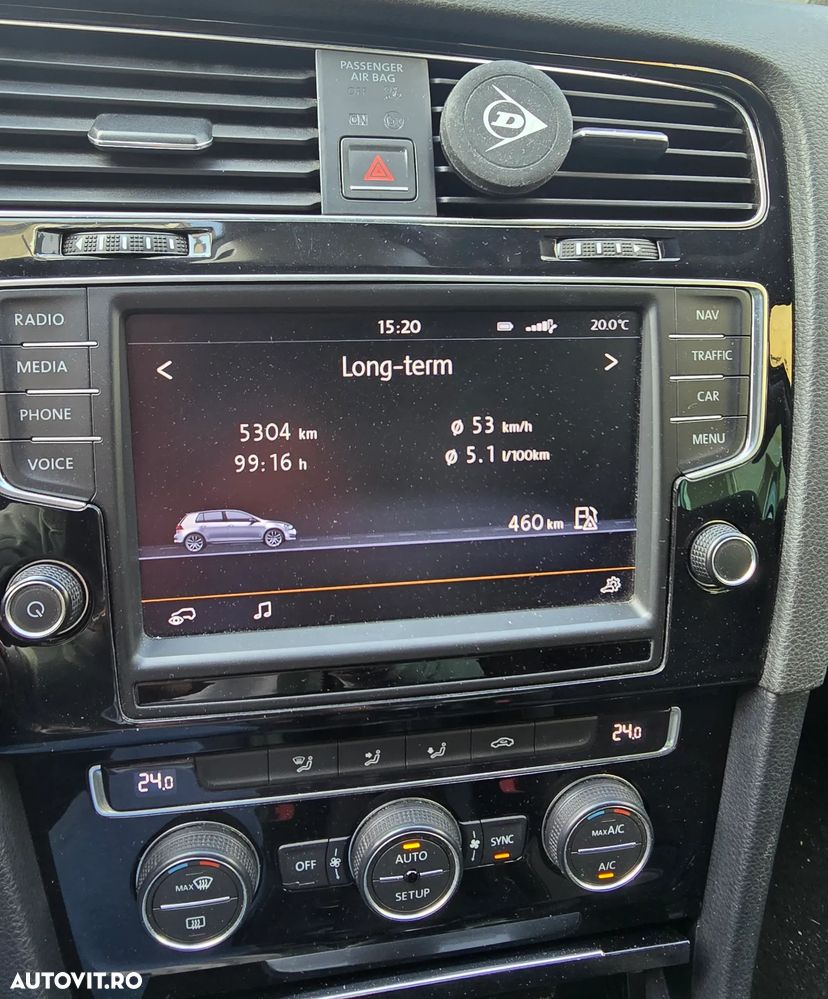 Volkswagen Golf - 2