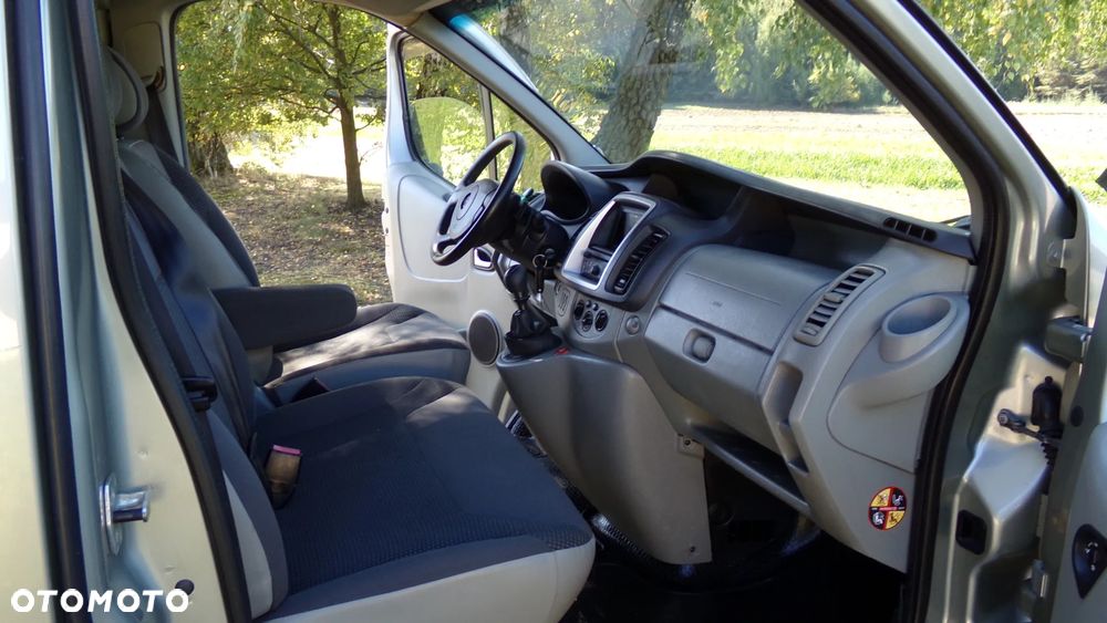 Opel VIVARO 2.5 150KM * LONG * KLIMA * NAVI * NISKI PRZEBIEG ! WZOROWY STAN ! - 22