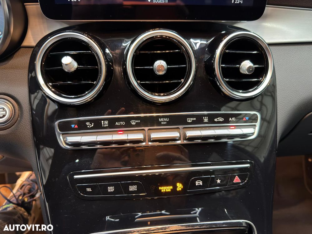 Mercedes-Benz GLC 300 de 4Matic 9G-TRONIC AMG Line - 20