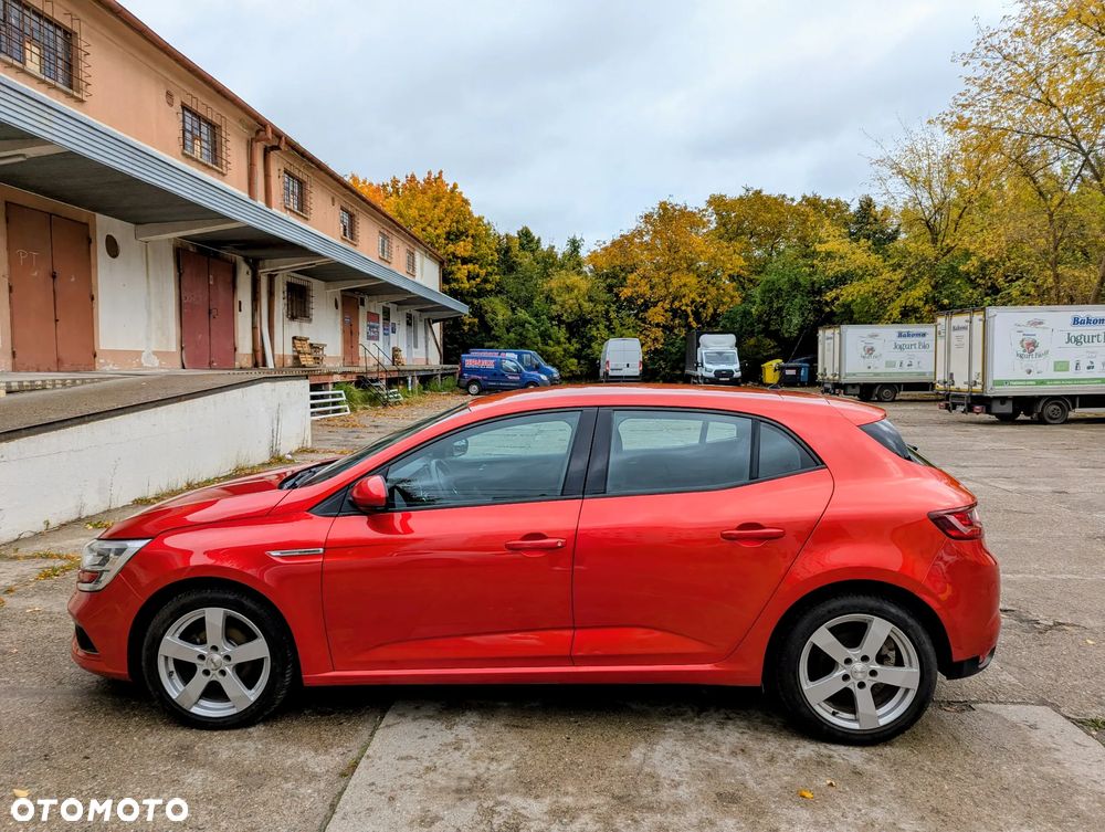 Renault Megane ENERGY dCi 90 EXPERIENCE - 9