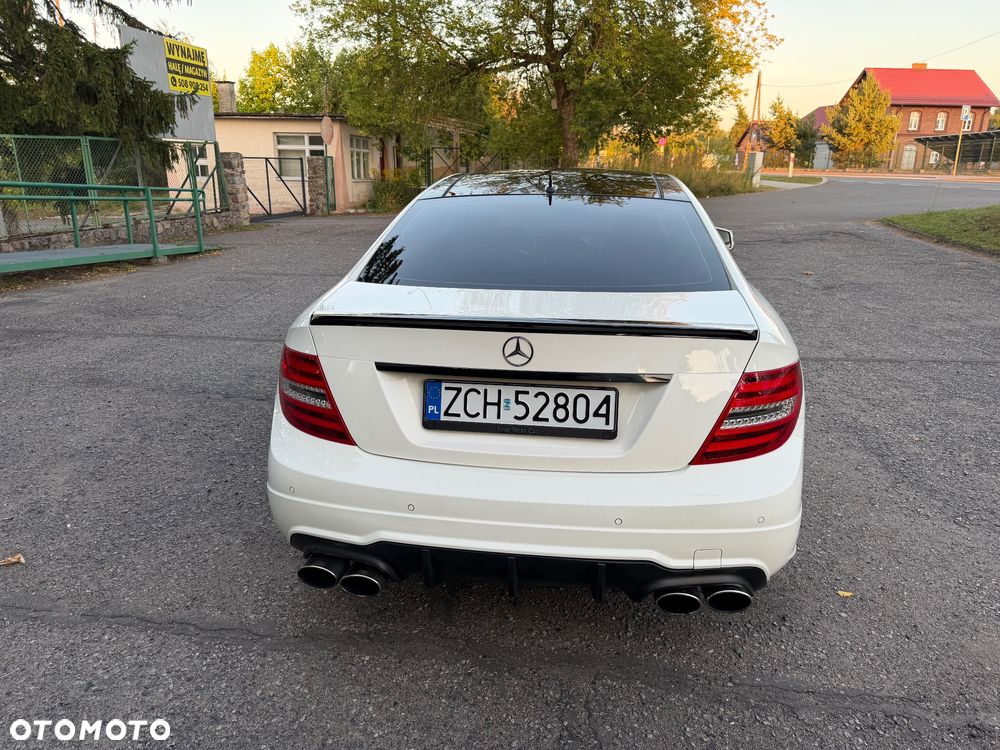 Mercedes-Benz Klasa C 250 7G-TRONIC Edition - 6