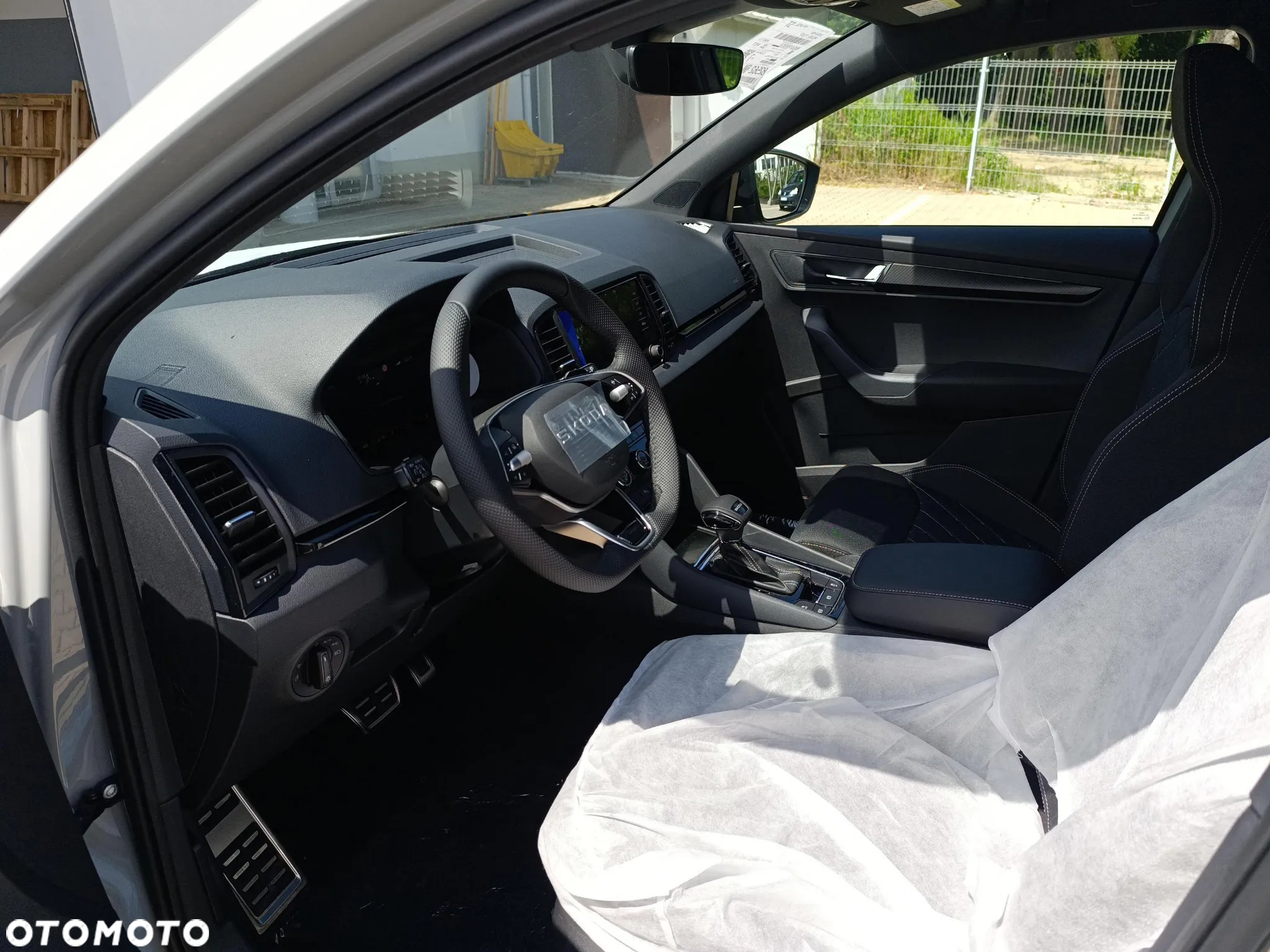 Skoda Karoq 1.5 TSI ACT Sportline DSG - 11