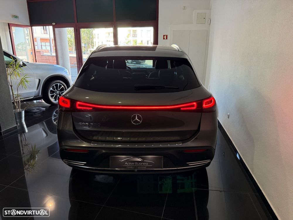 Mercedes-Benz EQA 250 Progressive - 3
