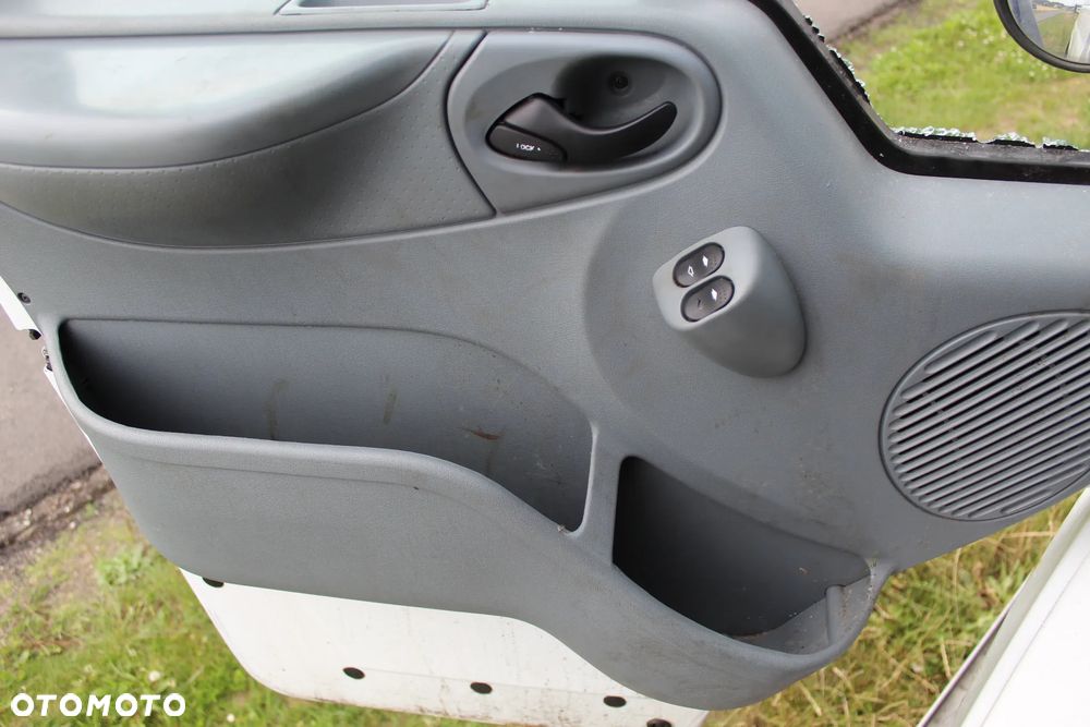Ford Transit - 20
