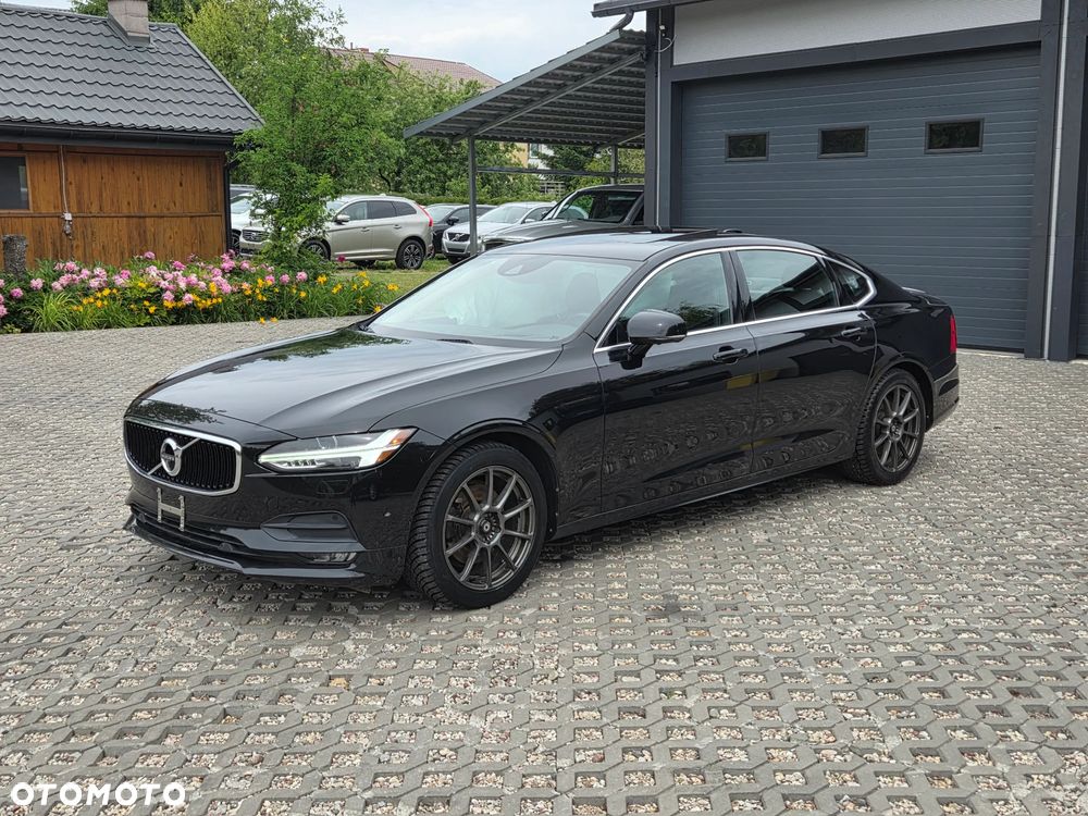 Volvo S90 T5 Momentum - 2