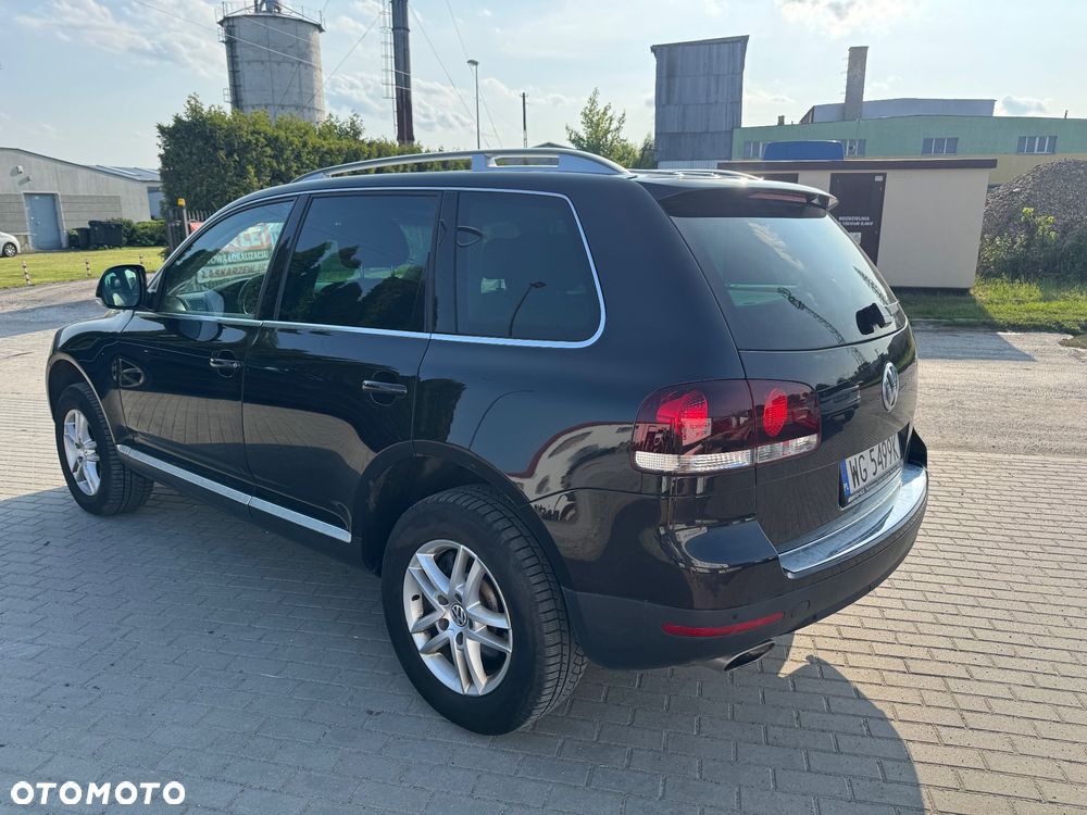 Volkswagen Touareg - 4