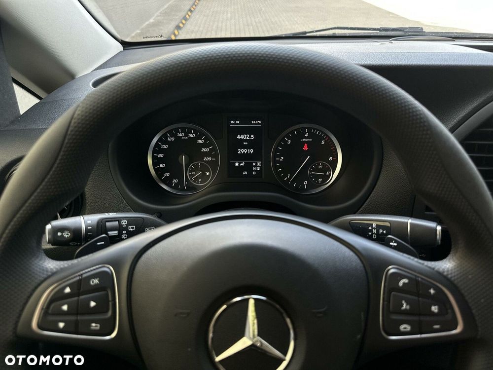 Mercedes-Benz Vito - 16