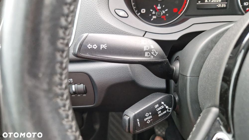 Audi Q3 2.0 TDI Sport - 23