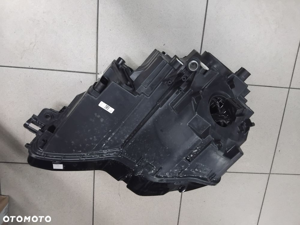 Skoda Karoq 57B941016B reflektor lampa przednia - 4