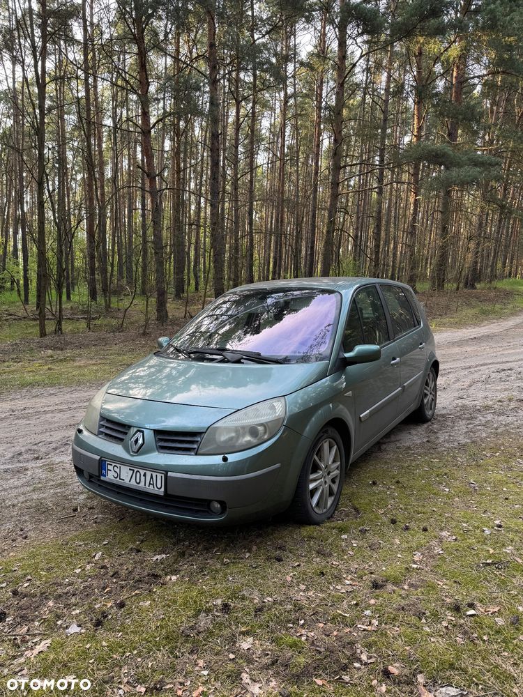 Renault Scenic 2.0 16V Dynamique - 1