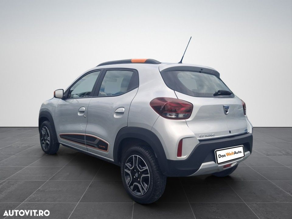 Dacia Spring - 4