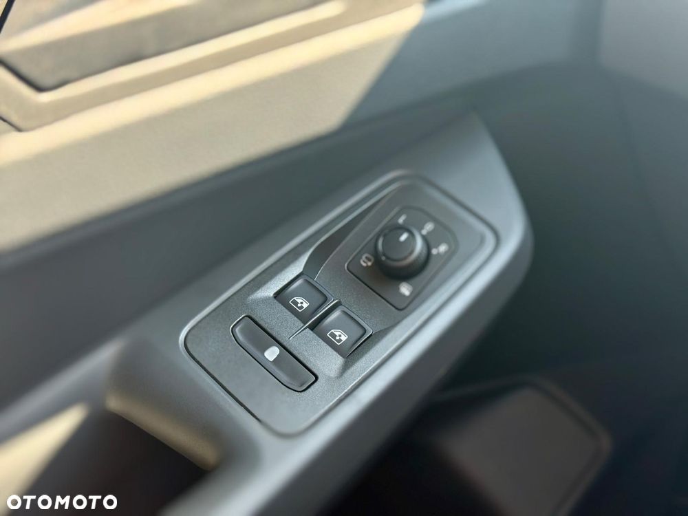 Volkswagen Caddy Maxi 2.0 TDI DSG - 22