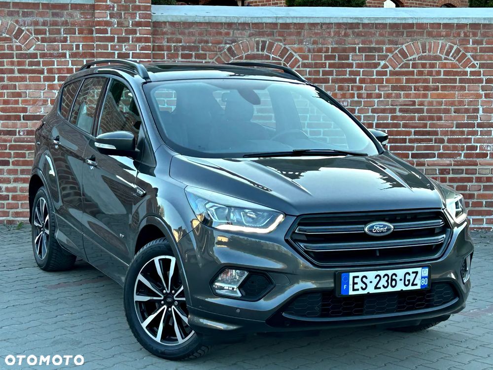 Ford Kuga 2.0 TDCi 4x4 ST-Line - 31