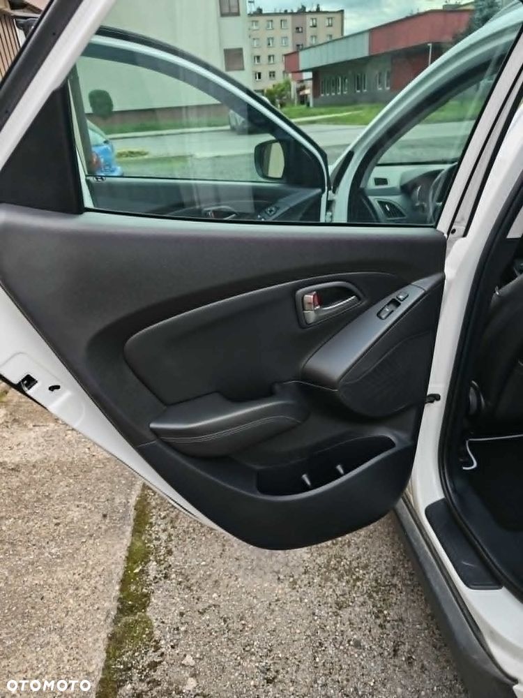 Hyundai ix35 1.7 CRDi Premium 2WD - 14