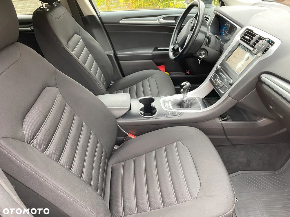 Ford Mondeo - 11