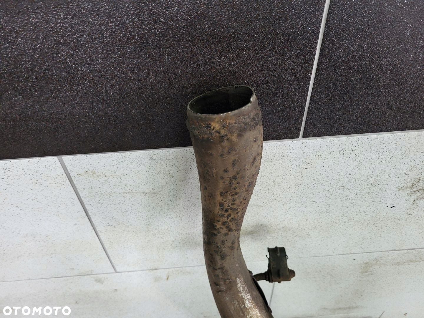 tłumik końcowy wydech 2.0d B47 BMW F45 X-DRIVE m-pakiet 8577093 - 8