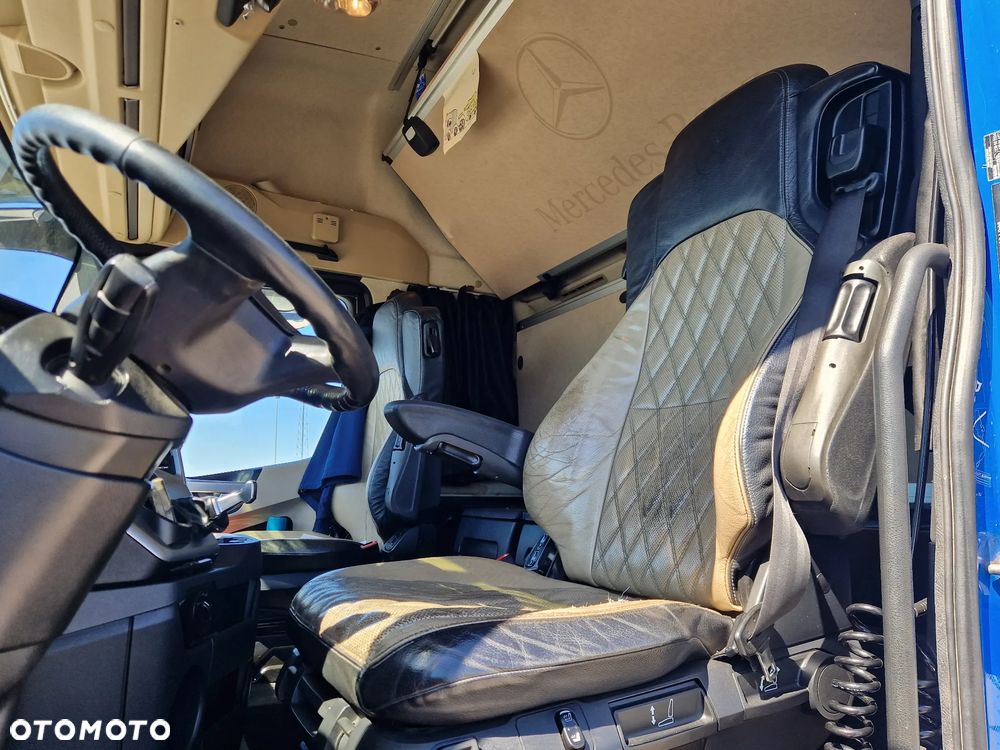 Mercedes-Benz Actros 4158 - 13