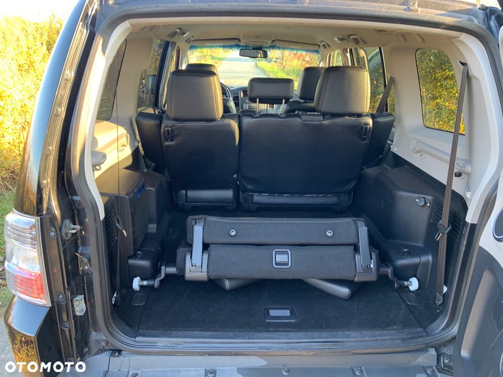 Mitsubishi Pajero 3.2 DID Alpine Edition - 17