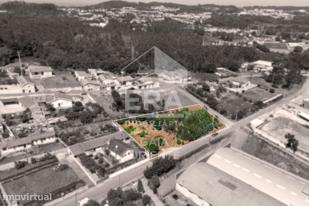 Terreno urbano com 1.717 m² em Pedroso - Grande imagem: 5/8