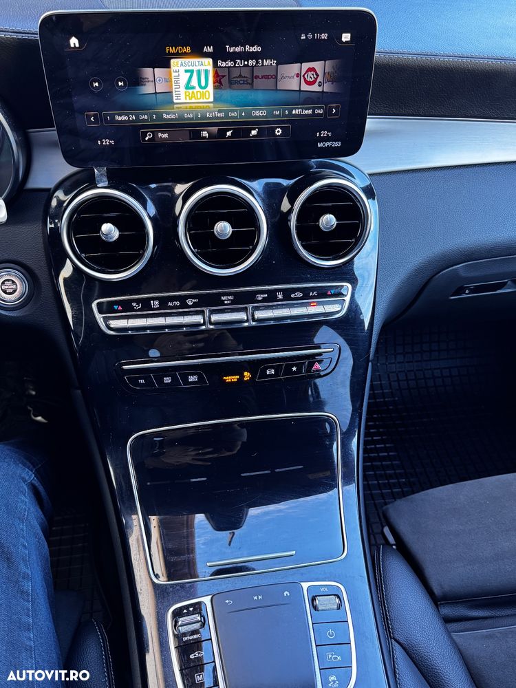 Mercedes-Benz GLC 300 de 4Matic 9G-TRONIC AMG Line Plus - 22
