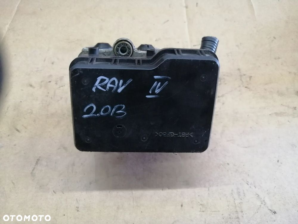 Toyota Rav 4 II pompa sterownik ABS 44510-42060 133800-0140 plus wtyczka z wiązką - 2
