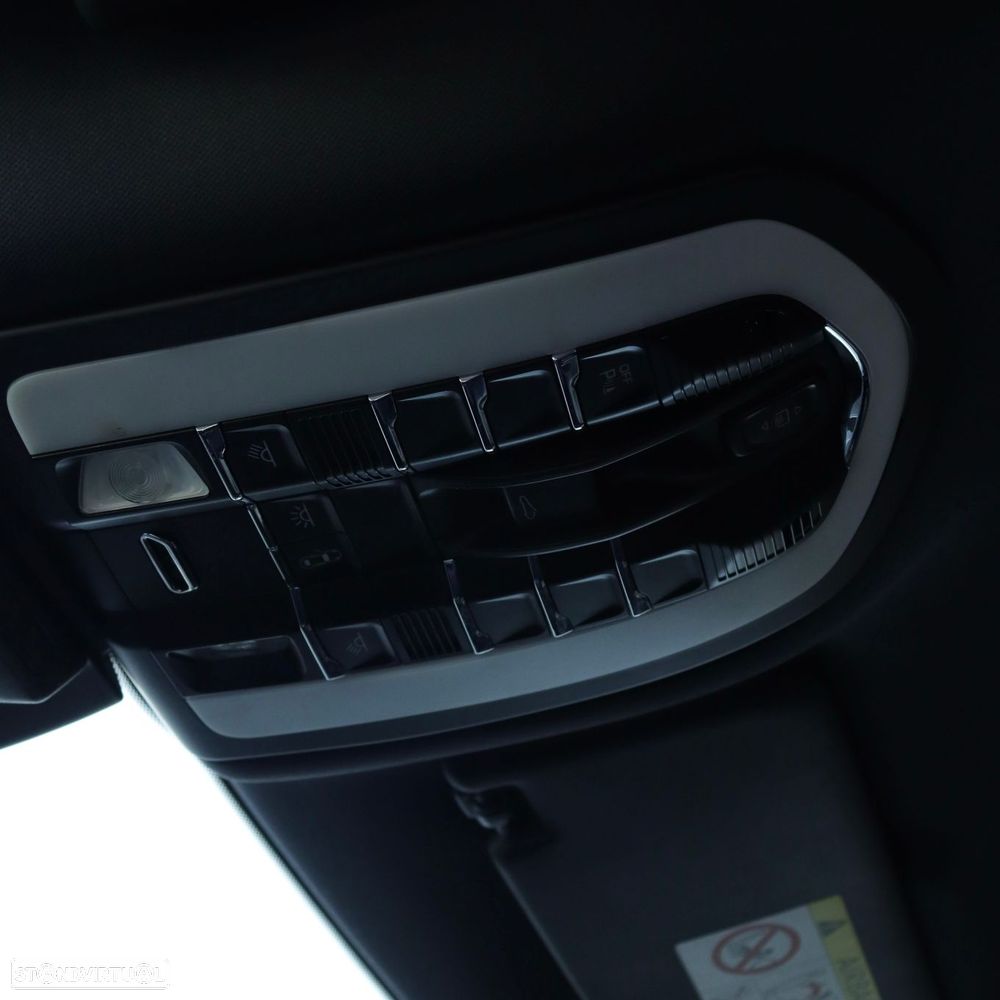Porsche Macan S - 27