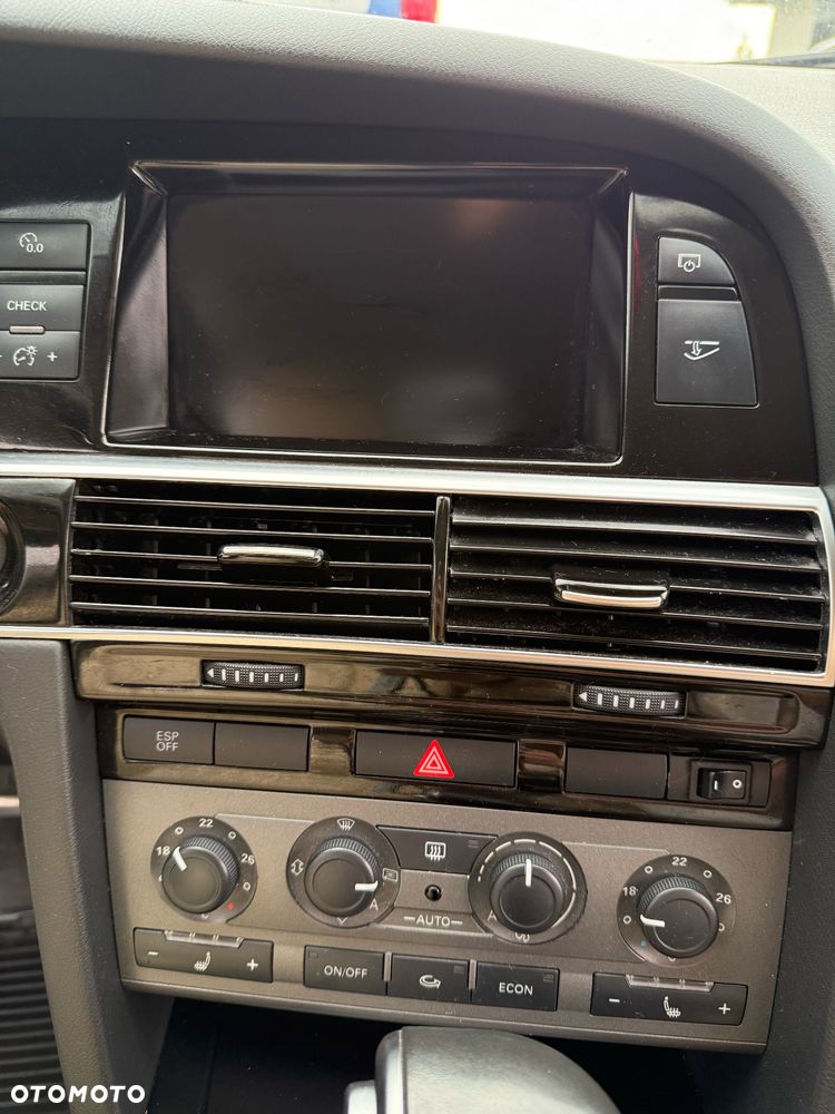 Audi A6 Avant - 18
