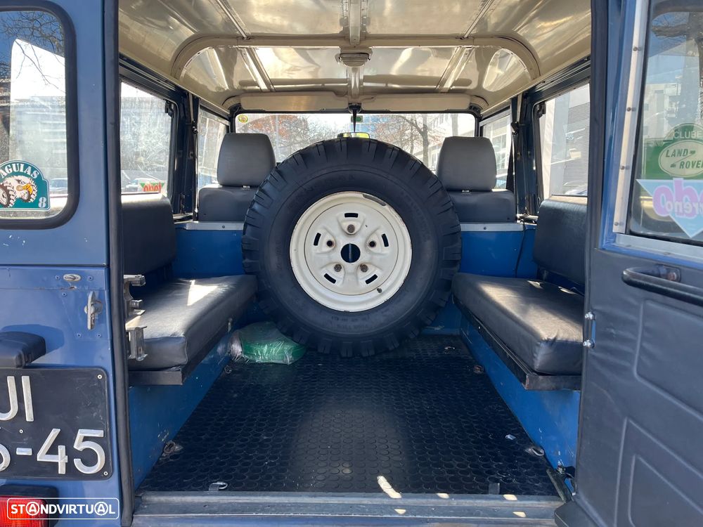 Land Rover Defender - 10