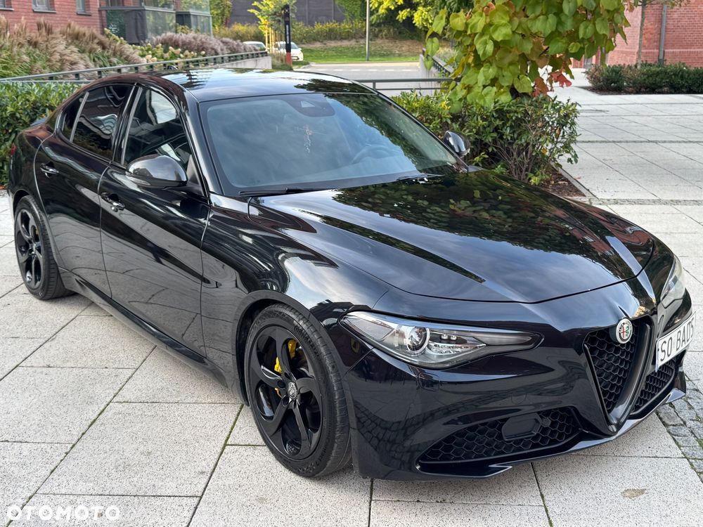 Alfa Romeo Giulia - 6
