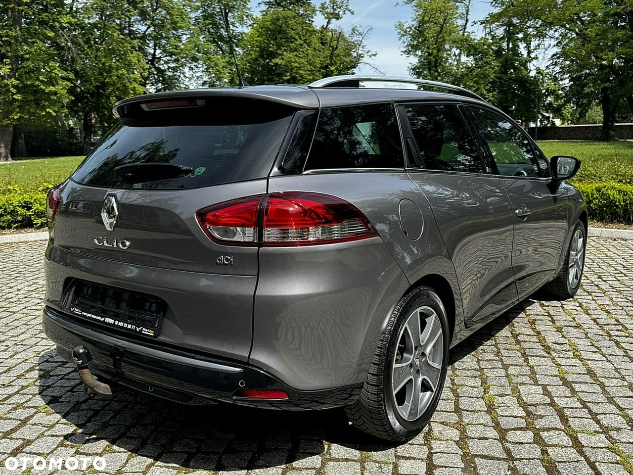 Renault Clio - 8