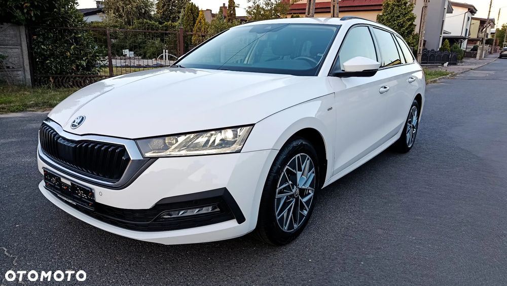 Skoda Octavia 2.0 TDI DSG Tour - 29