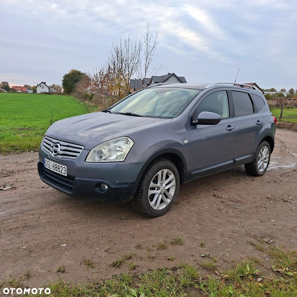 Nissan Qashqai+2 - 1