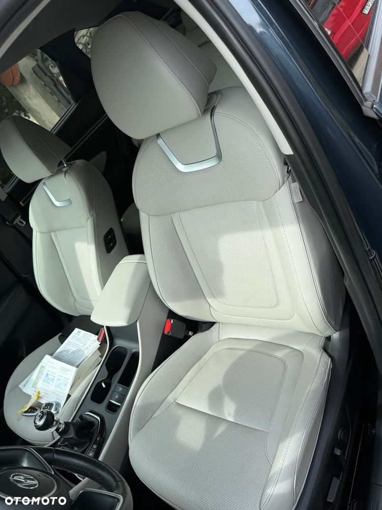 Hyundai Tucson 1.6 T-GDi 48V-Hybrid 2WD Select - 10