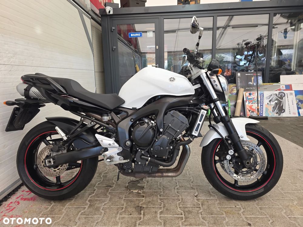 Yamaha FZ - 5