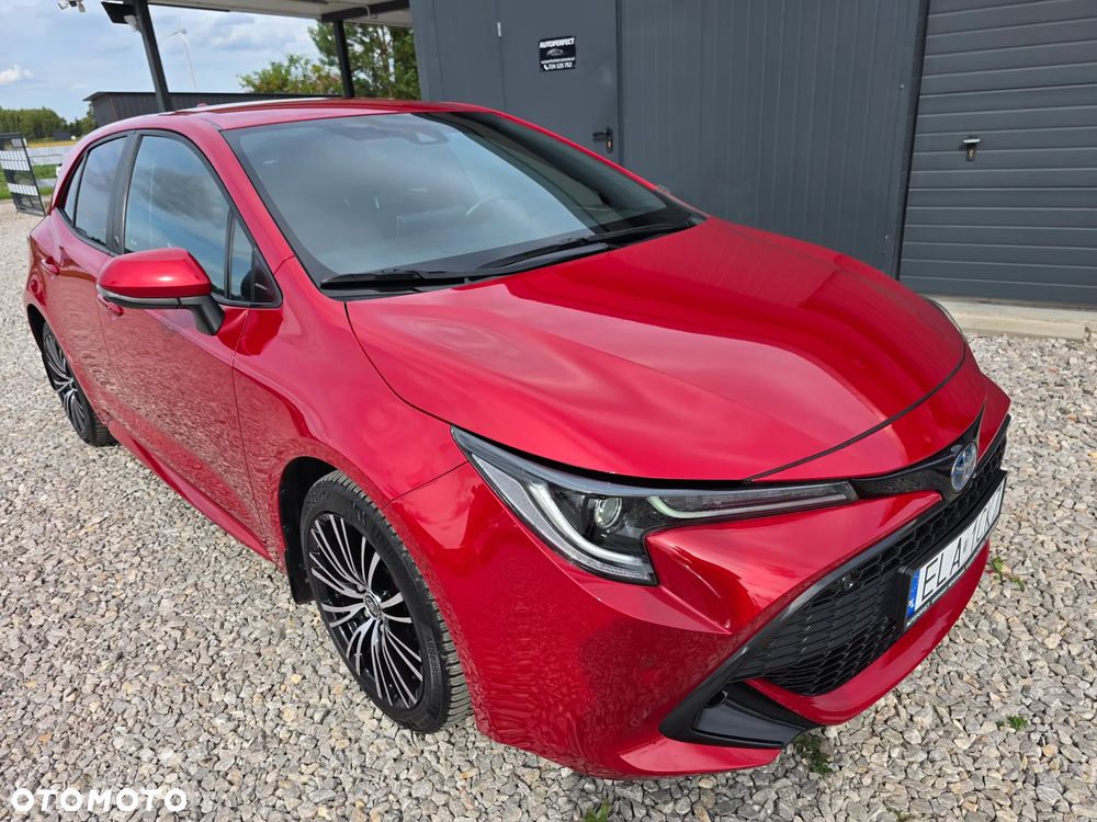 Toyota Corolla 1.8 Hybrid Team Deutschland - 34