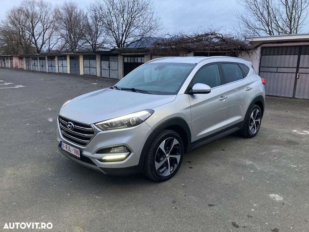 Hyundai Tucson 2.0 CRDI 4WD Premium - 8