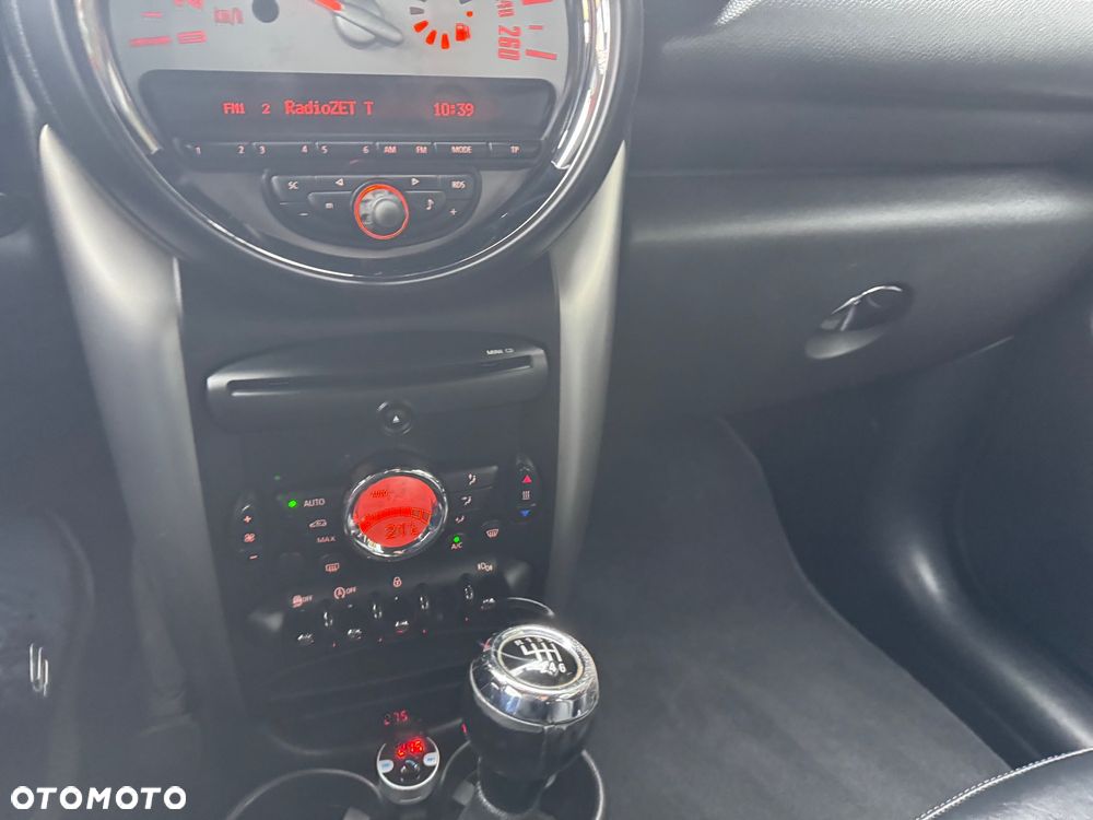 MINI Paceman Cooper D - 16