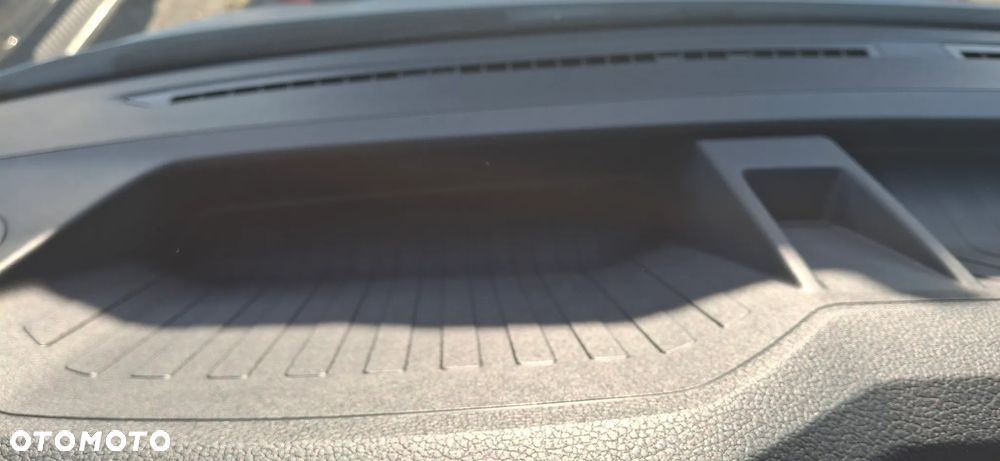 Volkswagen Crafter - 9