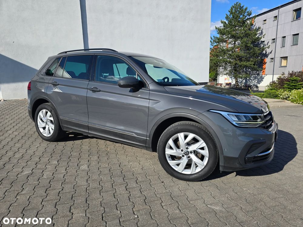 Volkswagen Tiguan 2.0 TDI SCR 4Mot Elegance DSG - 28