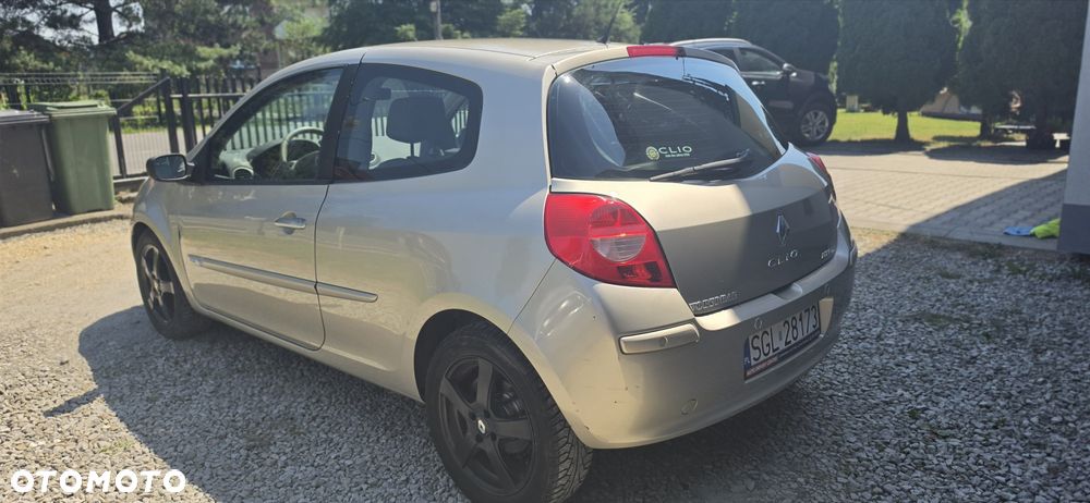 Renault Clio - 4