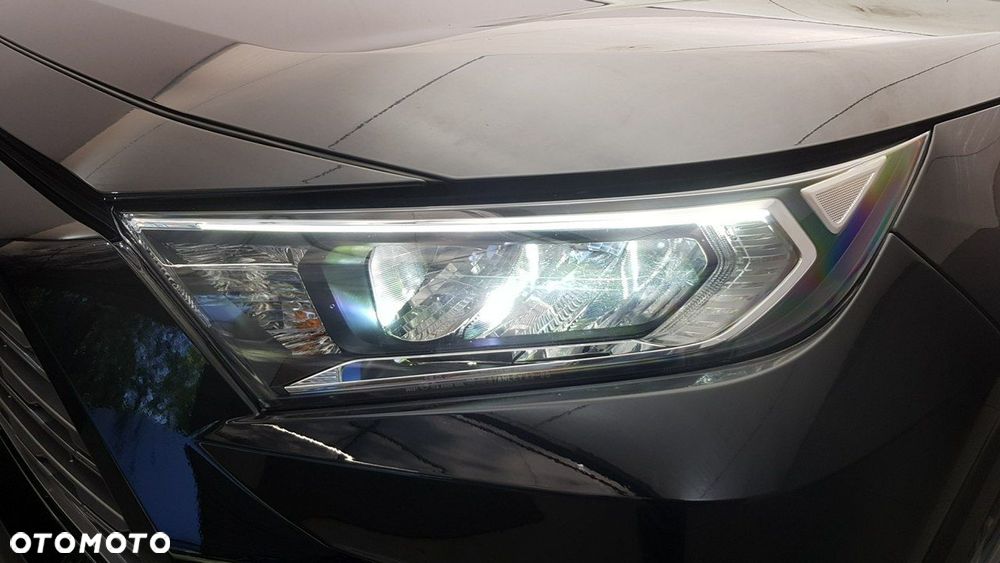 Toyota RAV4 - 10