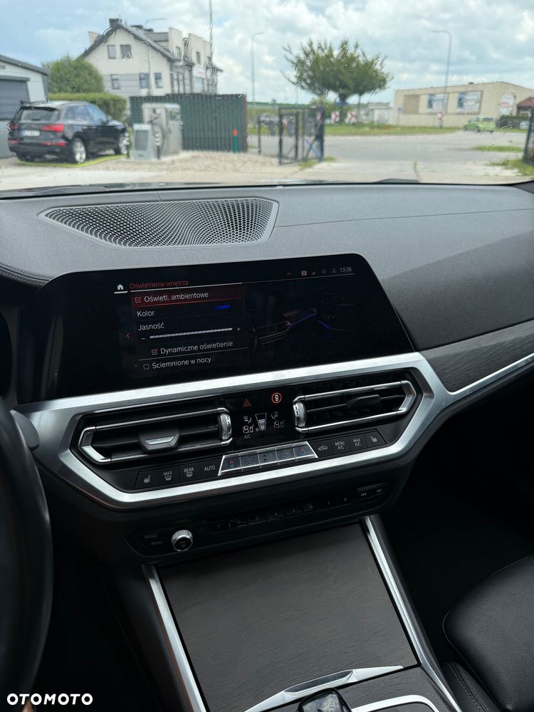 BMW Seria 3 M340i xDrive sport - 15
